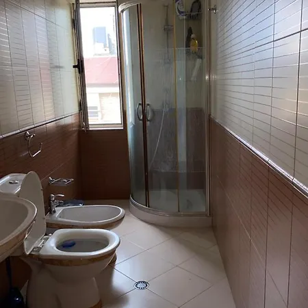 דירה Penthouse Near The Beach, *